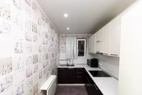 3-к кв. Тюменская область, Тюмень Холодильная ул., 13 (59.0 м)