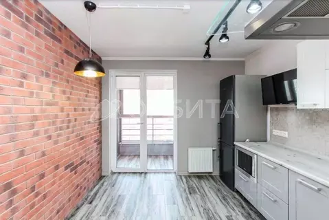 3-к кв. Тюменская область, Тюмень проезд Тихий, 4 (75.3 м)