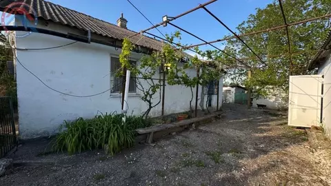 Дом в Крым, Ленинский район, с. Горностаевка ул. Юбилейная, 18 (48 м)