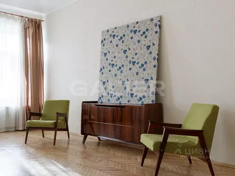 2-к кв. Санкт-Петербург ул. Маяковского, 32/11 (71.8 м)