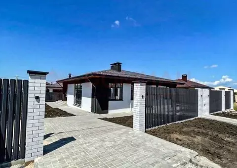 Дом в Ростовская область, Мясниковский район, Красный Крым хут. ул. ...