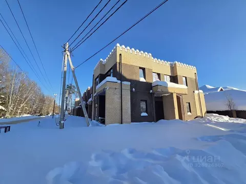 Таунхаус в Московская область, Наро-Фоминск ул. Турейка Парк, 1 (100 ...