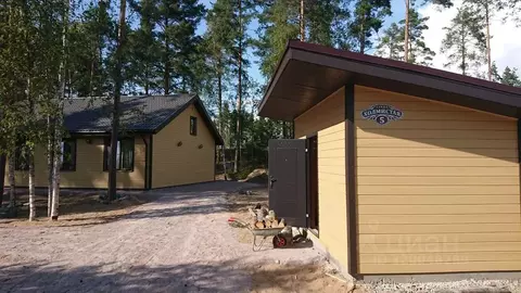 Дом в Ленинградская область, Выборгский район, Полянское с/пос, ...