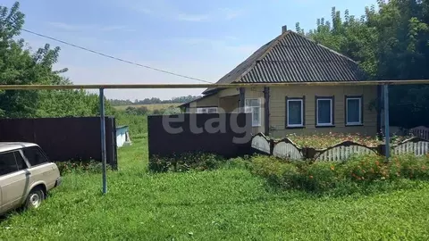 Дом в Белгородская область, Ракитянский район, Бобравское с/пос, с. ...