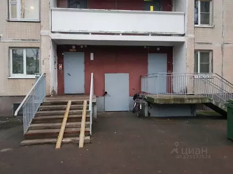 Офис в Санкт-Петербург ул. Коммуны, 32к2 (13 м)