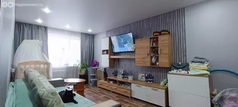 2-комнатная квартира: Арсеньев, Октябрьская улица, 37 (52.6 м)