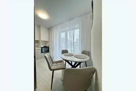 2-к кв. Тюменская область, Тюмень ул. Новоселов, 103к1 (50.0 м)