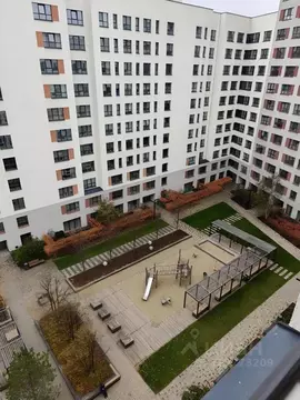 Студия Свердловская область, Екатеринбург ул. Мраморская, 6 (28.0 м)