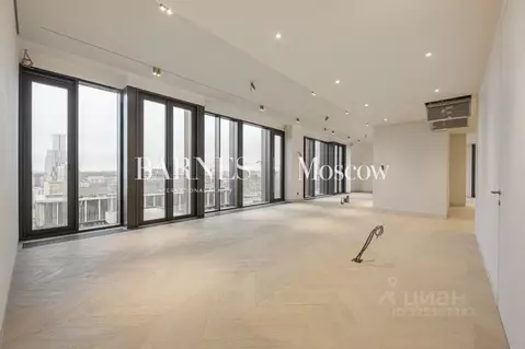 5-к кв. Москва ул. Братьев Фонченко, 1к2 (265.8 м)