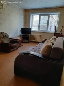 2-комнатная квартира: Кыштым, улица Горелова, 9 (44 м)