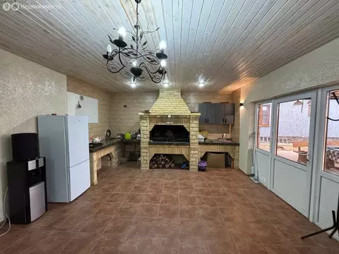 Дом в Крымск, улица Красной Розы (160 м)