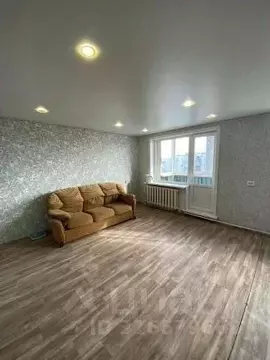 1-к кв. Коми, Усинск ул. 60 лет Октября, 3 (28.1 м)