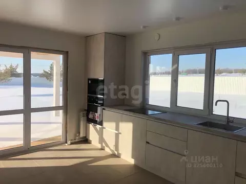 Дом в Самарская область, Красноярский район, Новый Буян с/пос, с. ...