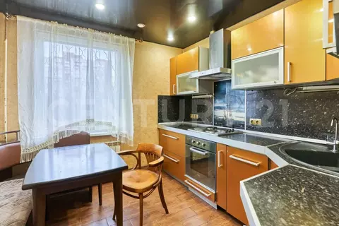 3-к кв. Санкт-Петербург просп. Маршала Жукова, 43К1 (67.2 м)