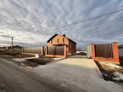 Дом в Калужская область, Малоярославецкий муниципальный округ, ...