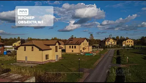 Дом в Ленинградская область, Всеволожский район, Романовское с/пос, ...