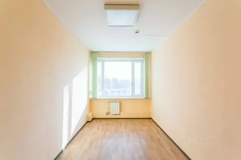 Офис в Новосибирская область, Новосибирск ул. Петухова, 17 (17 м)