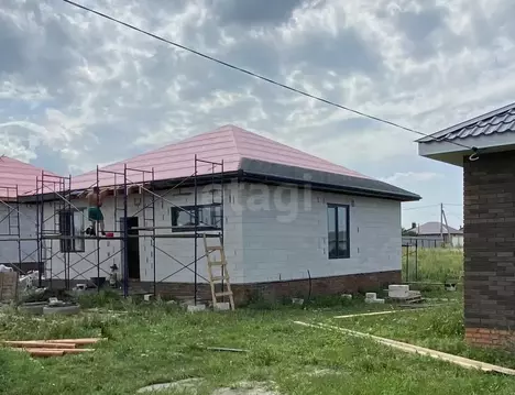 Дом в Курская область, Курский район, Новопоселеновский сельсовет, д. ...