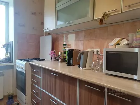 2-к кв. Омская область, Омск Городок Нефтяников мкр, ул. 50 лет ...