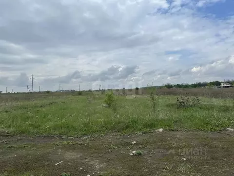 Участок в Курская область, Курский район, Моковский сельсовет, д. ...