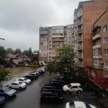 4-к кв. Северная Осетия, Владикавказ Бородинская ул., 27 (92.0 м)