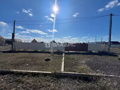 Дом в Саратовская область, Балаковский район, с. Подсосенки Фабричная ...