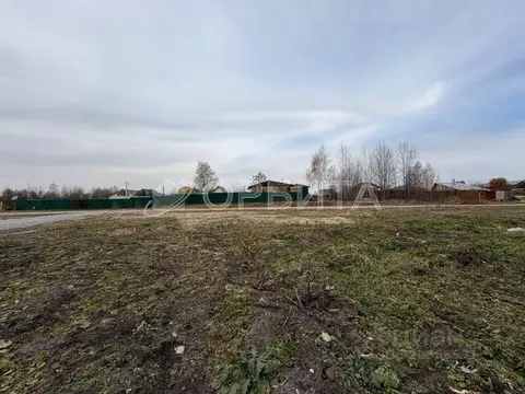 Участок в Тюменская область, Тюменский муниципальный округ, д. ...