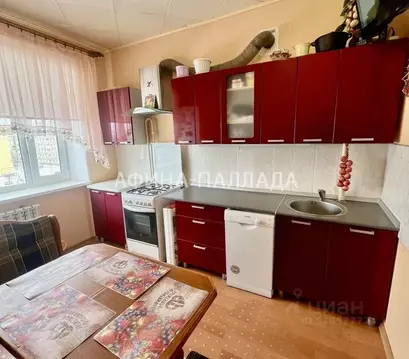 3-к кв. Ямало-Ненецкий АО, Надым ул. Зверева, 57А (72.3 м)