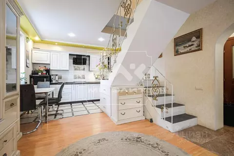 Дом в Ленинградская область, Кировское городское поселение, Грибное ...