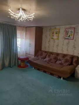 Дом в Волгоградская область, Волжский Погромное кв-л, пер. Некрасова, ...