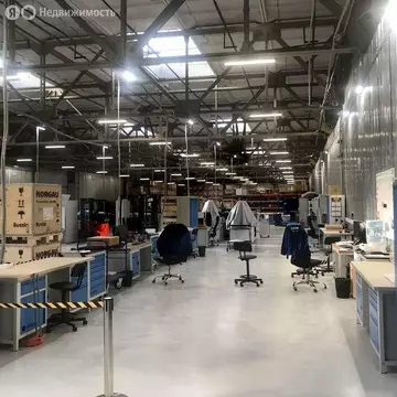 Склад (2200 м)