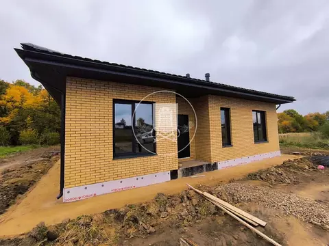 Дом в Калужская область, Малоярославецкий муниципальный округ, ...