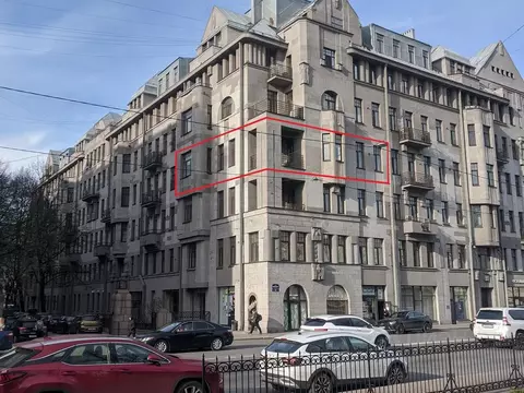 3-к кв. Санкт-Петербург ул. Некрасова, 60 (124.8 м)