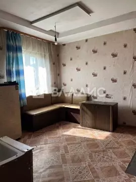 Дом в Бурятия, Иволгинский район, Сотниковское с/пос, с. Сотниково ул. ...