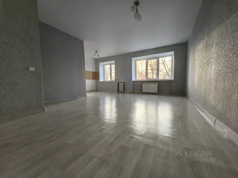 Студия Омская область, Омск ул. Красный Путь, 127 (30.2 м)