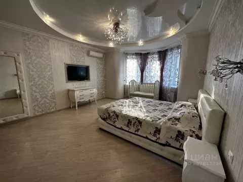 3-к кв. Хабаровский край, Хабаровск ул. Дзержинского, 52 (130.0 м)