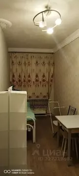 Комната Санкт-Петербург 16-я Васильевского острова линия, 47 (10.0 м)