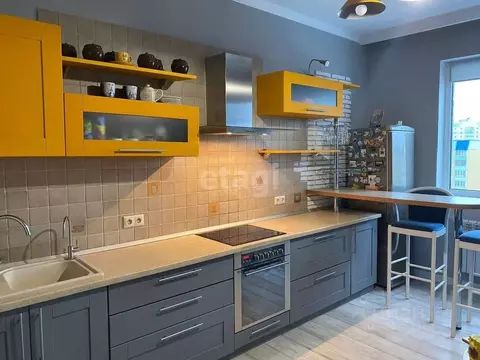 3-к кв. Курская область, Курск просп. Вячеслава Клыкова, 16 (111.6 м)