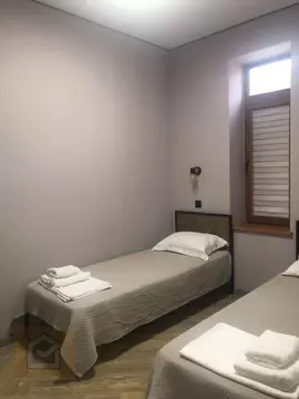 2-к кв. Крым, Евпатория городской округ, Заозерное пгт ул. Аллея ...