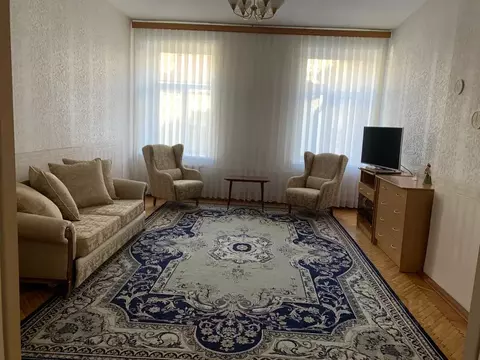 2-к кв. Санкт-Петербург ул. Декабристов, 6 (76.0 м)