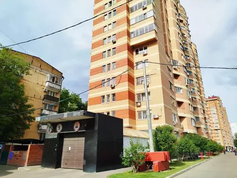 Гараж в Москва Карамышевская наб., 12к1 (19 м)
