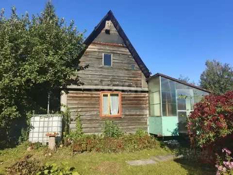 Дом в Ленинградская область, Киришский район, Глажевское с/пос, Волжа ...