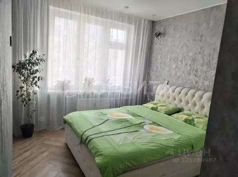 3-к кв. Тюменская область, Тюмень ул. Василия Подшибякина, 12 (81.7 м)