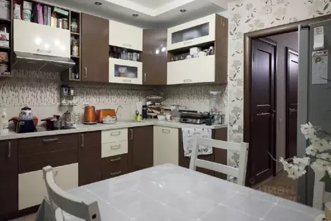 Продается 3-комнатная квартира