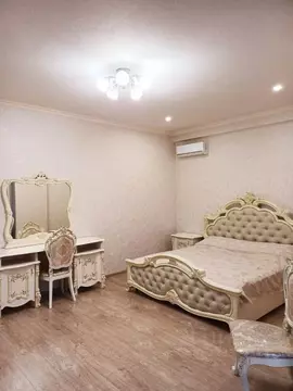 2-к кв. Крым, Ялта ул. Володарского, 3 (90.0 м)