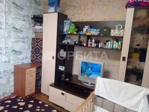 2-к кв. Тюменская область, Тюмень ул. Бабарынка, 16б (28.2 м)