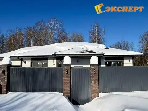 Дом в Калужская область, Жуковский муниципальный округ, Корсаково ...