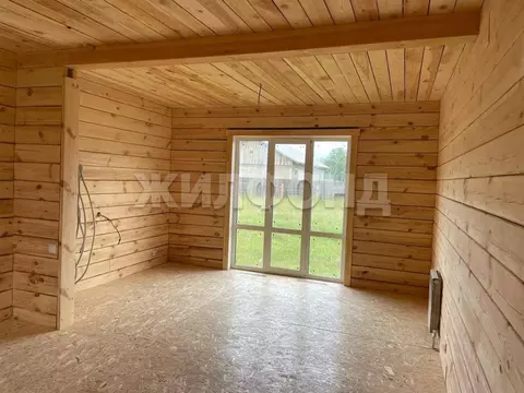 Дом в Хакасия, Усть-Абаканский район, с. Калинино ул. Южная (85 м)