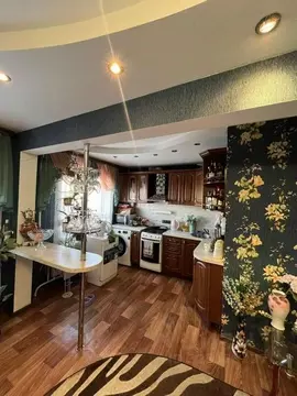 3-к кв. Омская область, Омск пос. 40 лет Октября, пер. Камерный, 46 ...