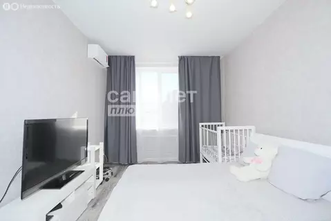 2-комнатная квартира: Кемерово, Гурьевская улица, 14 (58.4 м)